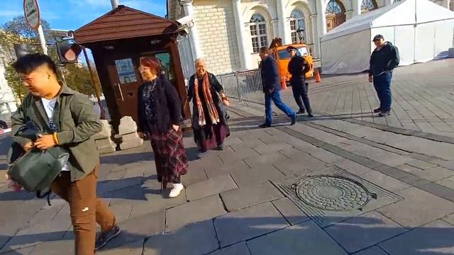 Как настоящий Москвич приехал из Хакасии на Красную площадь из Александровского сада Под бой куранто