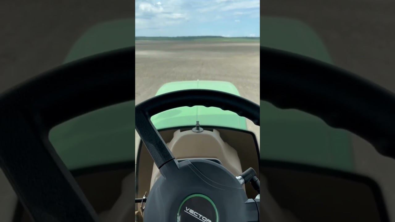 Упрямец, все равно поедешь прямо!Калибровка трактора Джон Дир (John Deere)