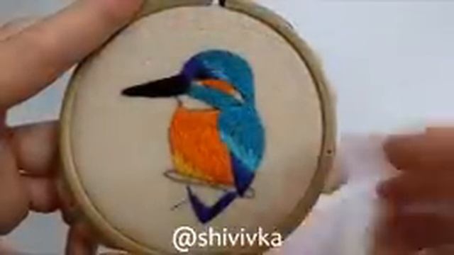 Видео курс по вышивке гладью - как вышить брошь птичку?