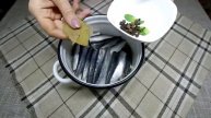 Домашние шпроты из мойвы