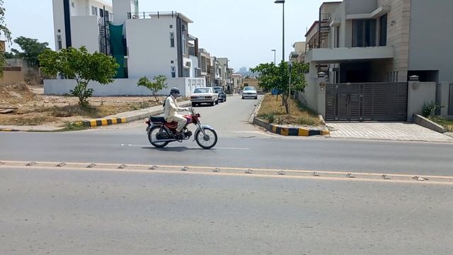 My Mercedes Benz (W124). 1990. E200. DHA 1 Rawalpindi.