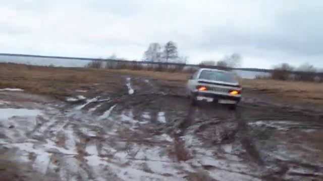 Audi 80 quattro @ mud fun