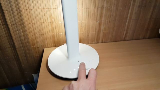 Philips EyeCare connected Desk lamp gen2