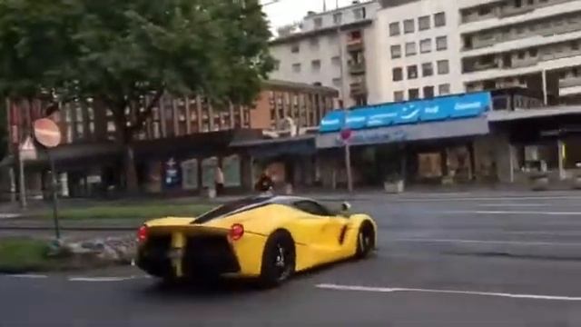 Laferrari accelation in cologne😱