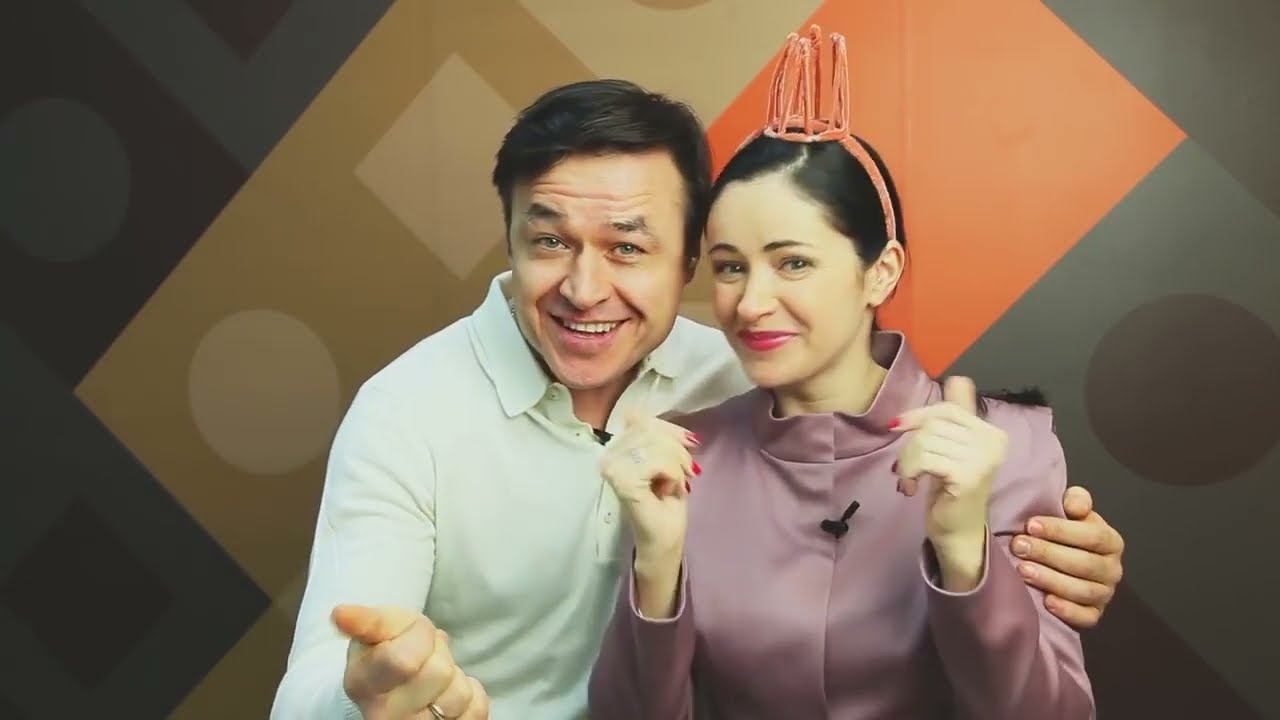Поздравление с Новым Годом от Любови Тихомировой и ее супруга