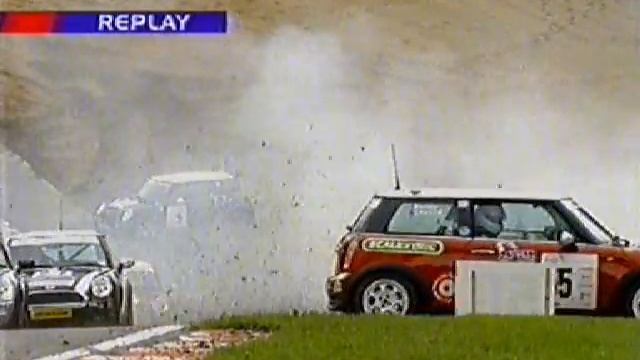 Mini Cooper pile-up at Brands Hatch 2004