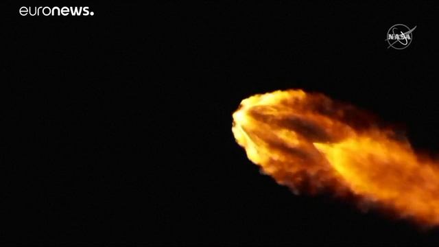 Spazio: la Nasa lancia la capsula Dragon