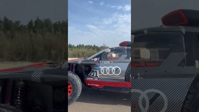 Audi RS Q e-tron E2 at DAKAR #Audi #dakar