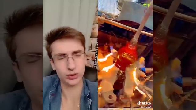 Когда вызвали в кабинет директора.
