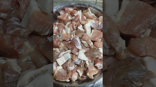 ПОДГОТАВЛИВАЕМ МЯСО ДЛЯ КОЛбАСЫ