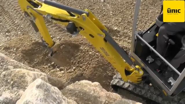 Alquiler miniexcavadora 1.7 toneladas para trabajos en espacios reducidos