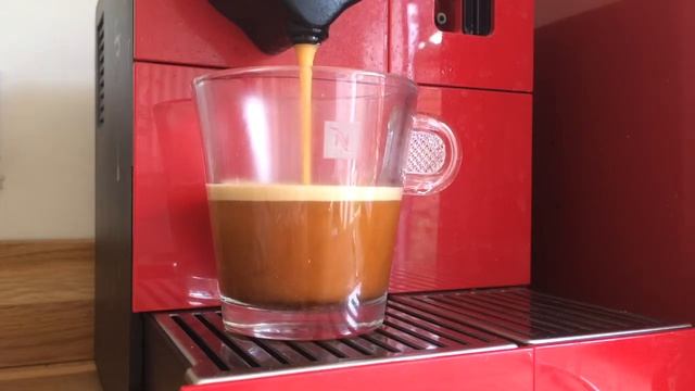 Nespresso Lattisimo Plus - Livanto