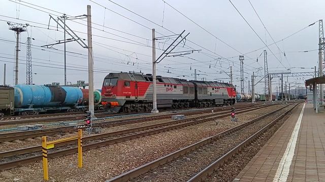 2ТЭ25Км-0095 следует по ст. Минеральные Воды #ржд #train #жд #поезда #railway #2тэ25км #rail