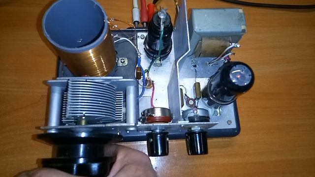 Средние волны на 6Ж7