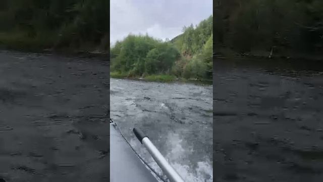 горная река