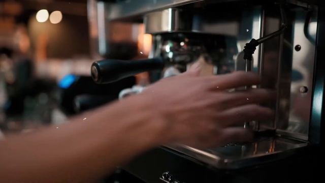 Репортажная съемка работы в гриль-баре