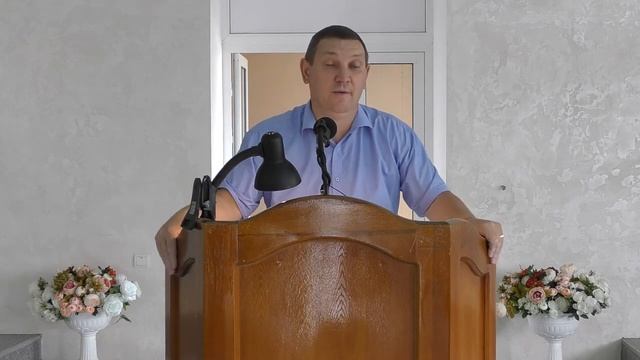 Личность формируется в общении