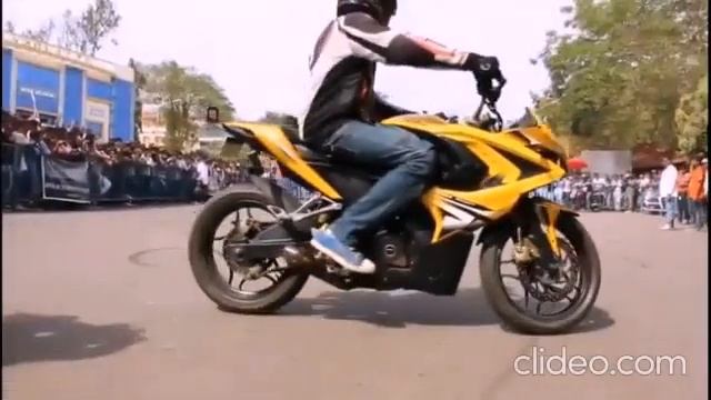 Special Edition Pulsar RS 200 WHITE AND BLUE