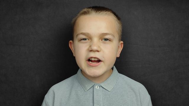 Михаил Гадальцев. Визитка.