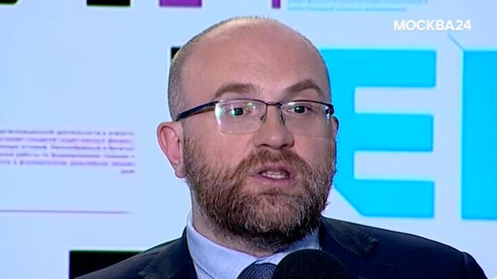"Интервью": Вахтанг Кипшидзе – о традициях празднования Крещения