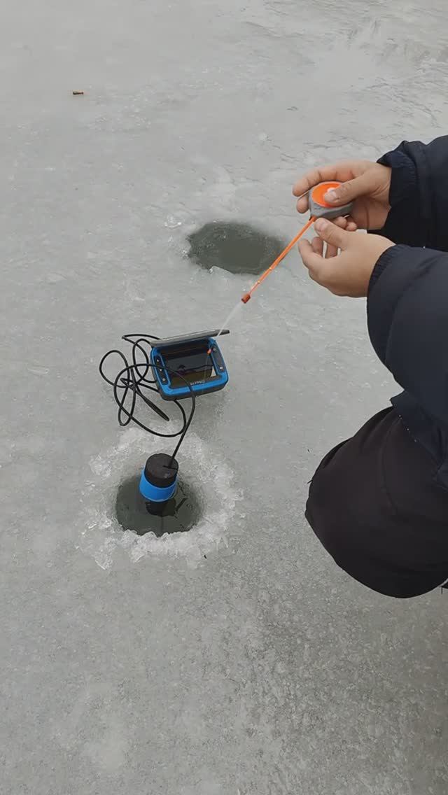 Видит ли эхолот мормышку? #fishing #отдых #поймалотпусти  #спортивнаярыбалка #рыбак #полезное #top