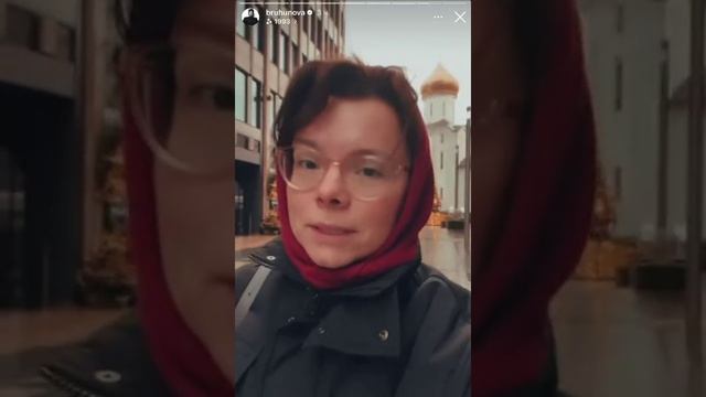 2_5211083665618003627.mp4