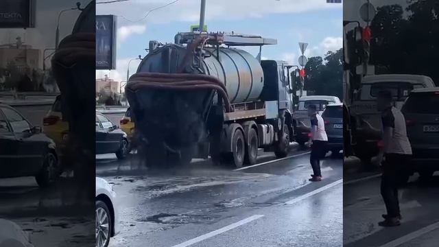 если вы думаете что а вас день не задался.. посмотрите на его 😄