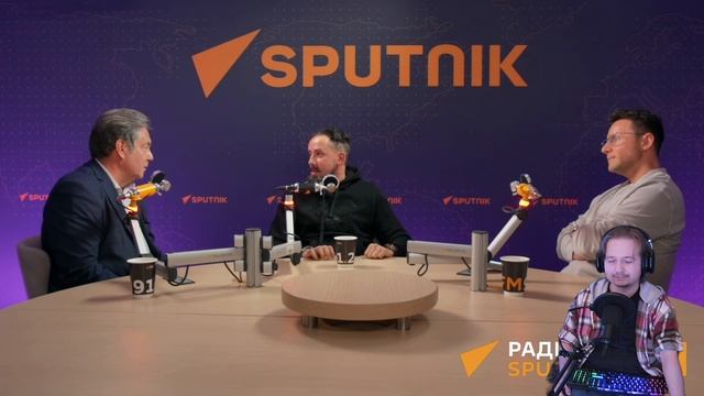 Смотрим и обсуждаем дебаты монархиста-националиста Антоновского и коммуниста-уголовника Платошкина.