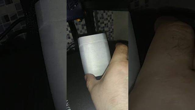 Настольные часы на 3д принтере. A desktop clock on a 3D printer..mp4
