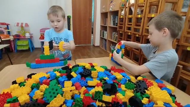 17.01.2025Отчет1блокДетиУфалей6-8летЛеготворениеГрантПрезидента