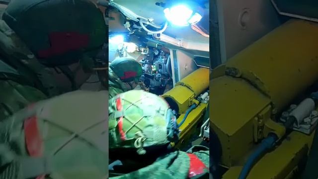 Ведётся огонь из самоходного миномёта "Нона"