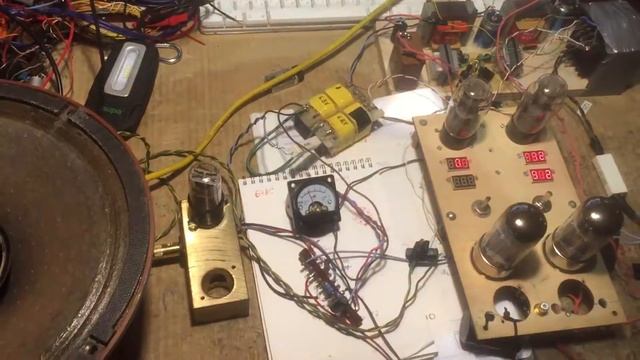 OTL 6080x2 + preamp 6N8S. Rh=12oMh. Power 6c30s, without anod.trans