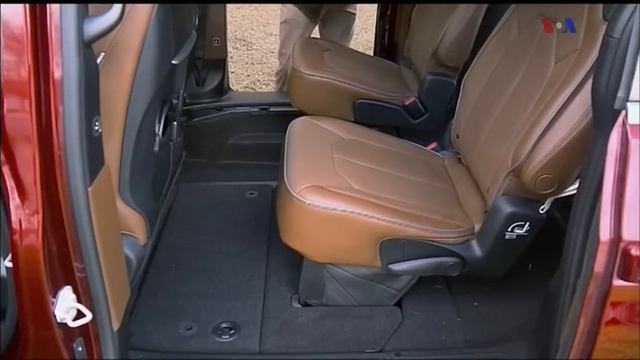 MotorWeek - Mercedes-AMG GT R, Range Rover Vela