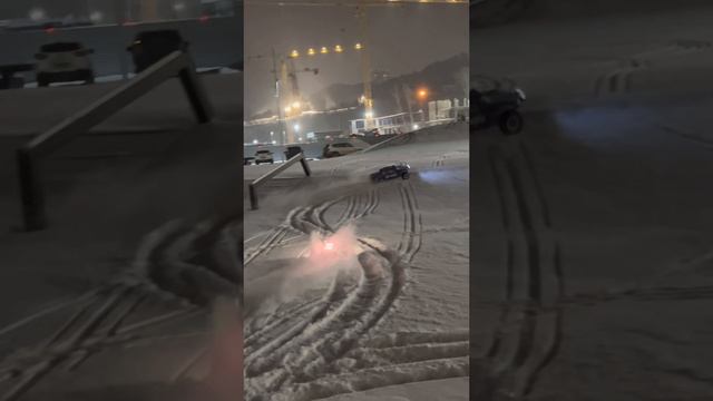 Катаем свежий снежок. Снегоход, Losi 5ive, Traxxas slash, Traxxas Rustler, Arrma Notorious