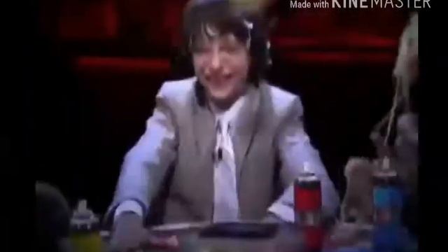 Финн Вулфард vine