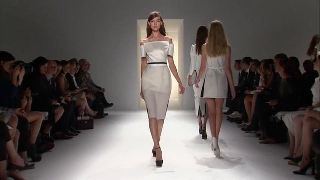 Calvin Klein Collection Women's Spring 2013 Runway Show