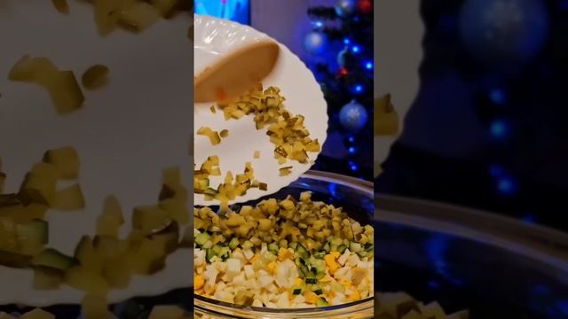 Столичный салат