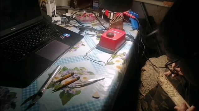 11 часов процесса работы над посохом со скифской символикой