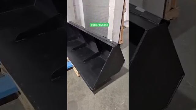 Ковш шириной 2м с классическим креплением на МТЗ,Т40,ЮМЗ,ЛТЗ.