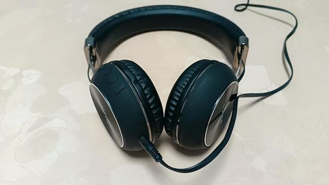 Беспроводные наушники Maxvi MHF-201BT - воспроизведение по кабелю