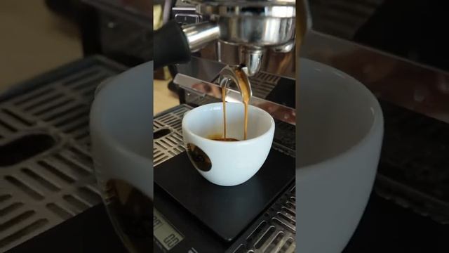 Угадай в комментариях какой кофе приготовила Саша