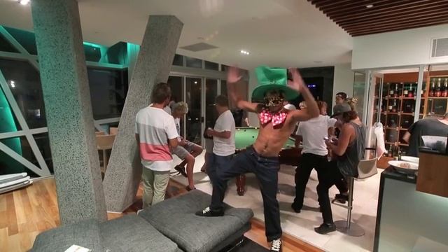 Oakley Surf Team Harlem Shake