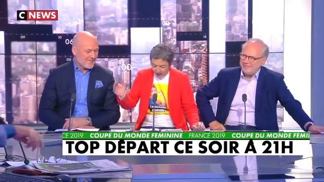 CNEWS FOOT - Pascal Praud vs Caroline Mécary