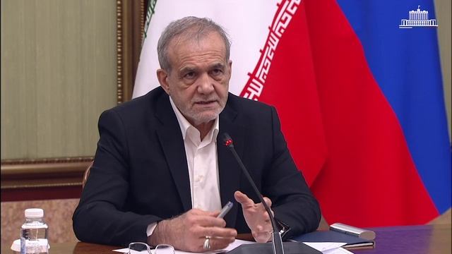 🇷🇺🤝🇮🇷 Владимир Путин и президент Ирана Пезешкиан начали переговоры в Кремле

Новый договор о ст