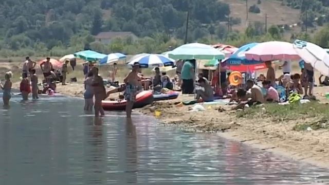 ТВ ТЕРА - Вонредно третирање на Преспа против комарци