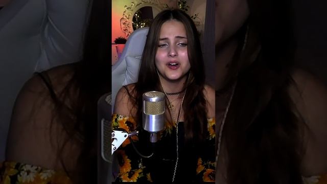 НОВИНКА на стриме ВОЮ НА ЛУНУ - NYUSHA\НЮША cover lyrics NastAsya