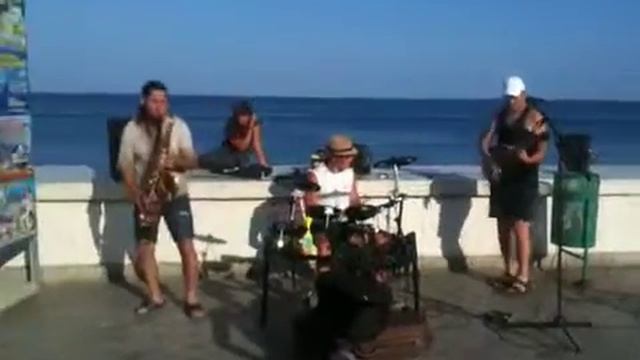 Уличные музыканты!