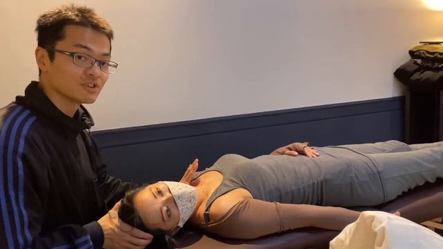 Manual therapy treatment for professional belly dancer (English)