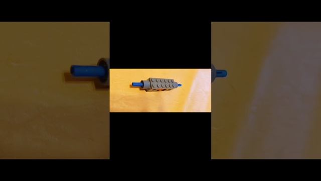 строим лук из Лего.