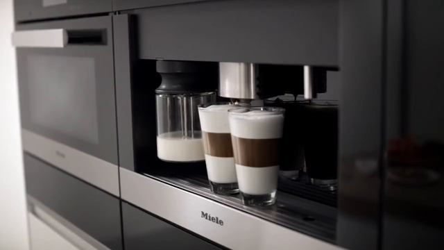 Кофемашина Miele CVA6401